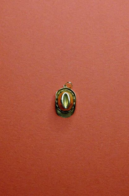 Pioneer's Hat Charm