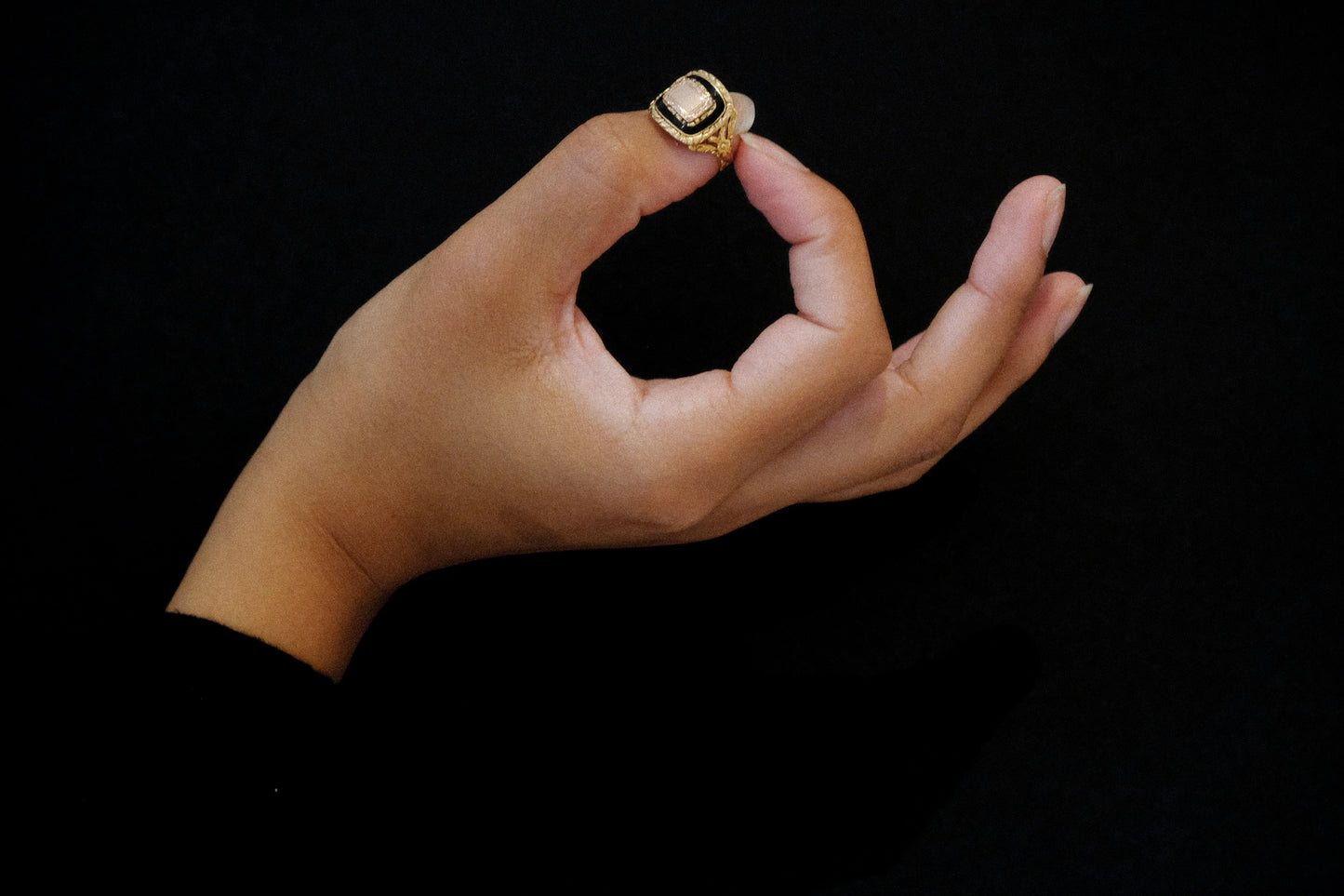 Antique Gold Mourning Ring (1831)